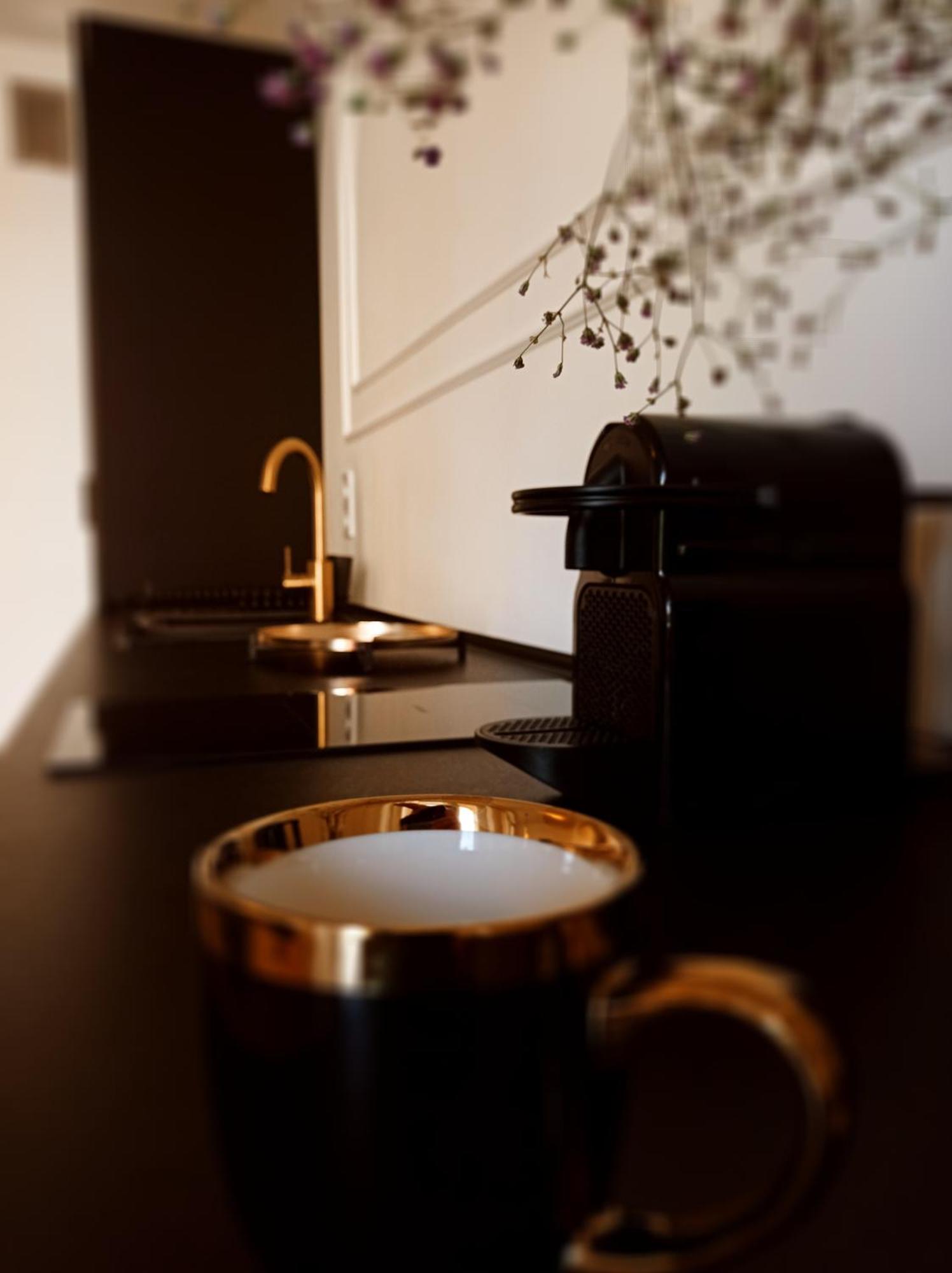 Apartament Home Mi Ниса Екстер'єр фото