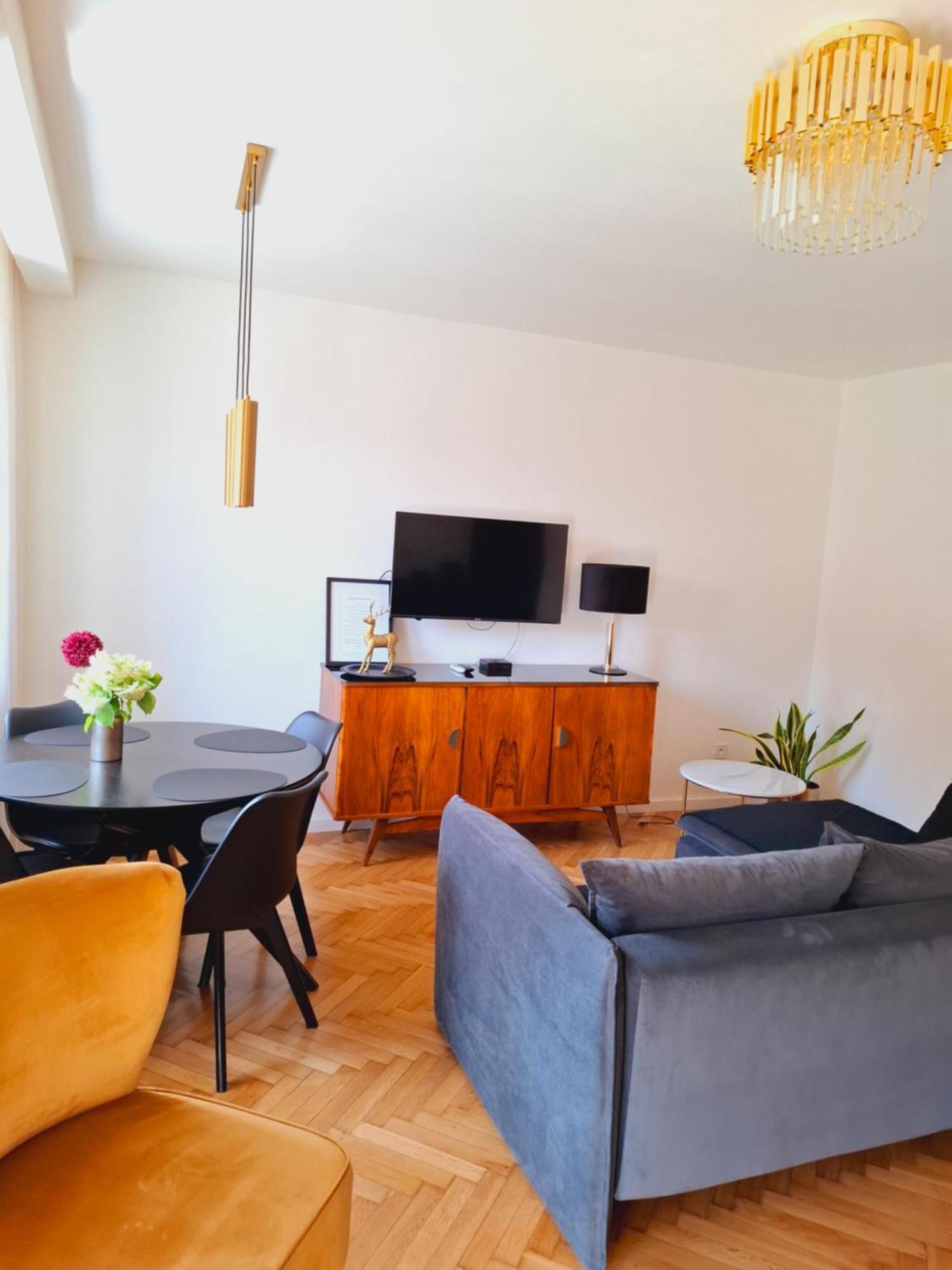 Apartament Home Mi Ниса Екстер'єр фото